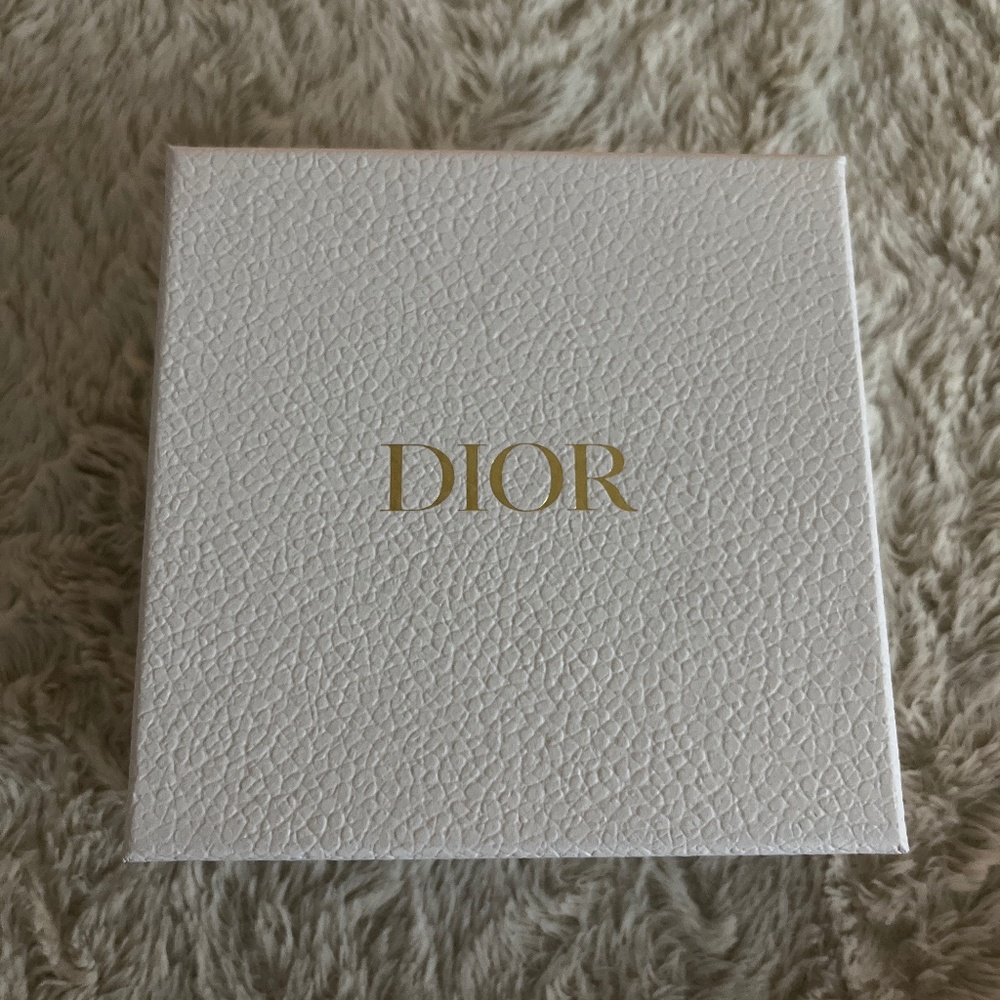 Dior CD necklace NEW WITH BOX AND TAG